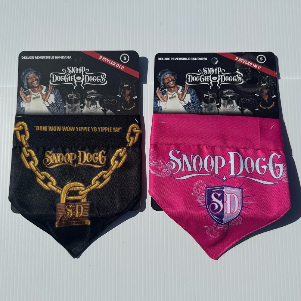 Two NWT Snoop Doggie Doggs Reversible Bandanas Size Small Dogs Cats Pets